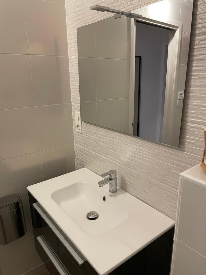 Studio Cosy Avec En Option Piscine Accessible De Avril A Octobre Quimperlé Kültér fotó